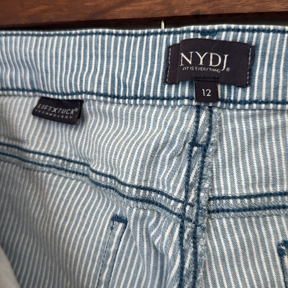NYDJ Stripe Cropped Pant - Picture 6 of 7